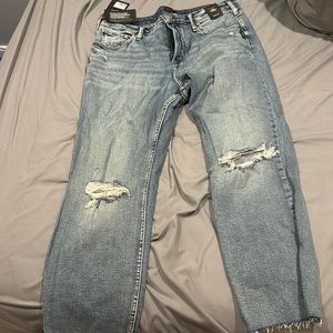 Woman brand new jeans with tags